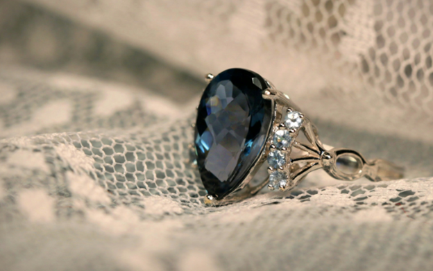 Fine Jewelry Showcase
