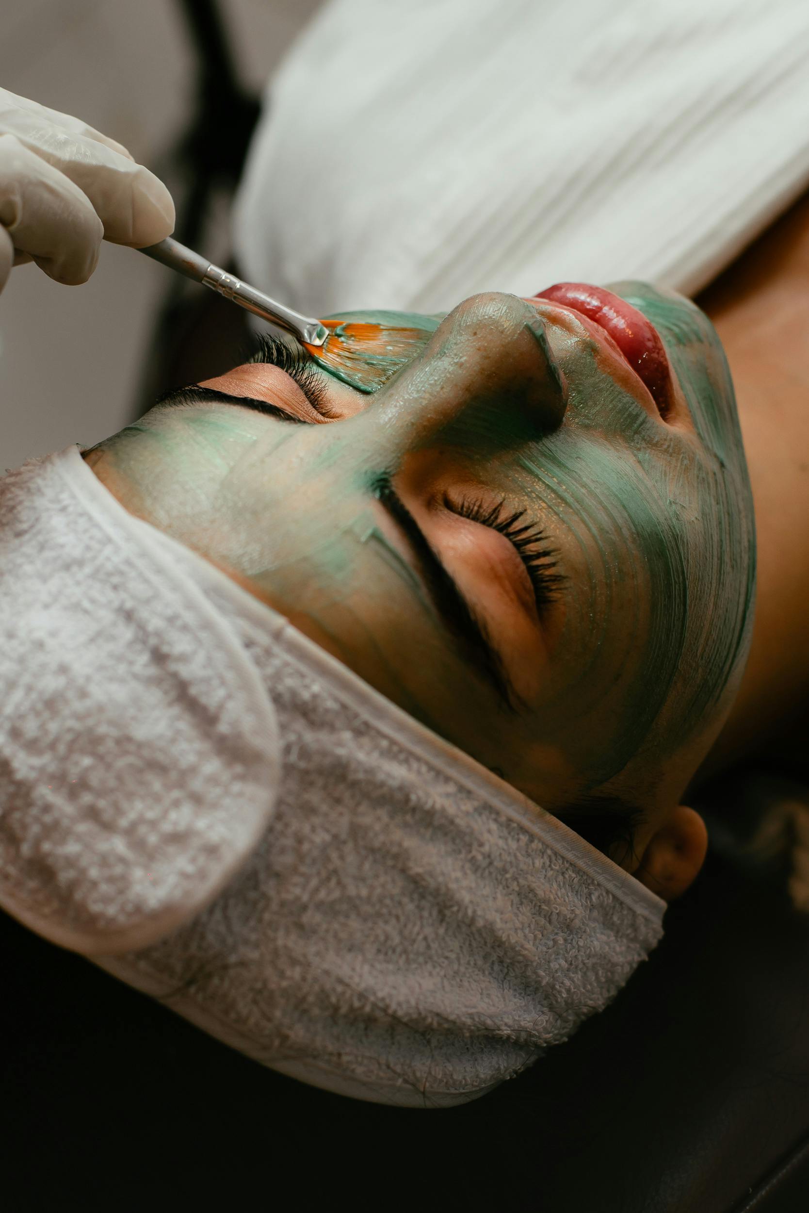 Skin therapy session for Inner Radiance package
